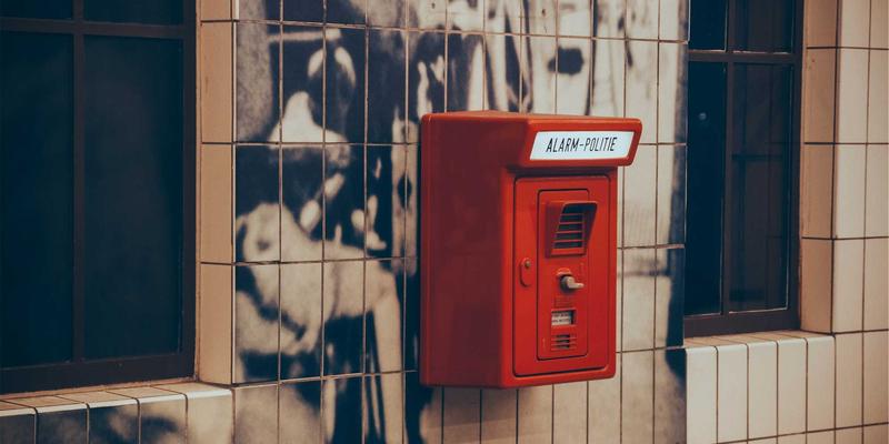 丝网100：从基础材料到现代护栏与丝网制品的全面解析