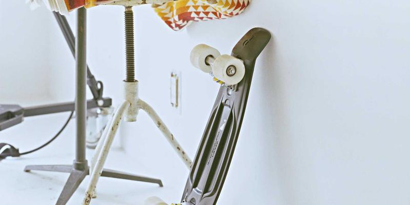 护栏与金属网丝网印刷油墨选择指南：溶剂型、水性、UV固化型的性能与应用场景解析